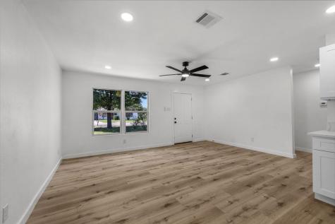 3738 Lovingood Drive Dallas TX 75241