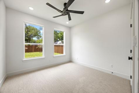 402 S Humphrey Avenue Kerens TX 75144