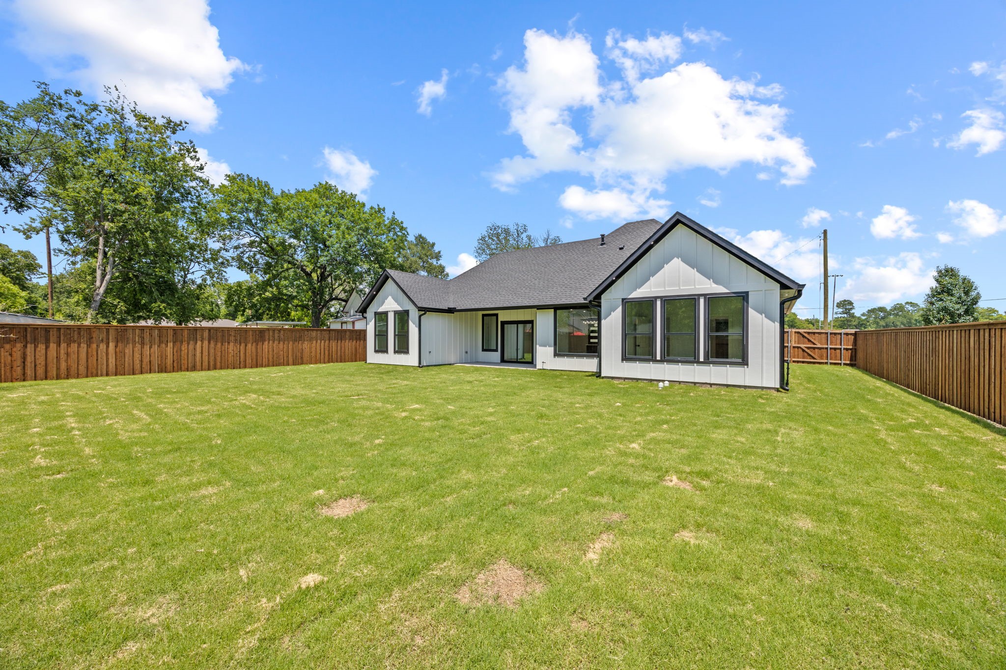 402 S Humphrey Avenue Kerens TX 75144