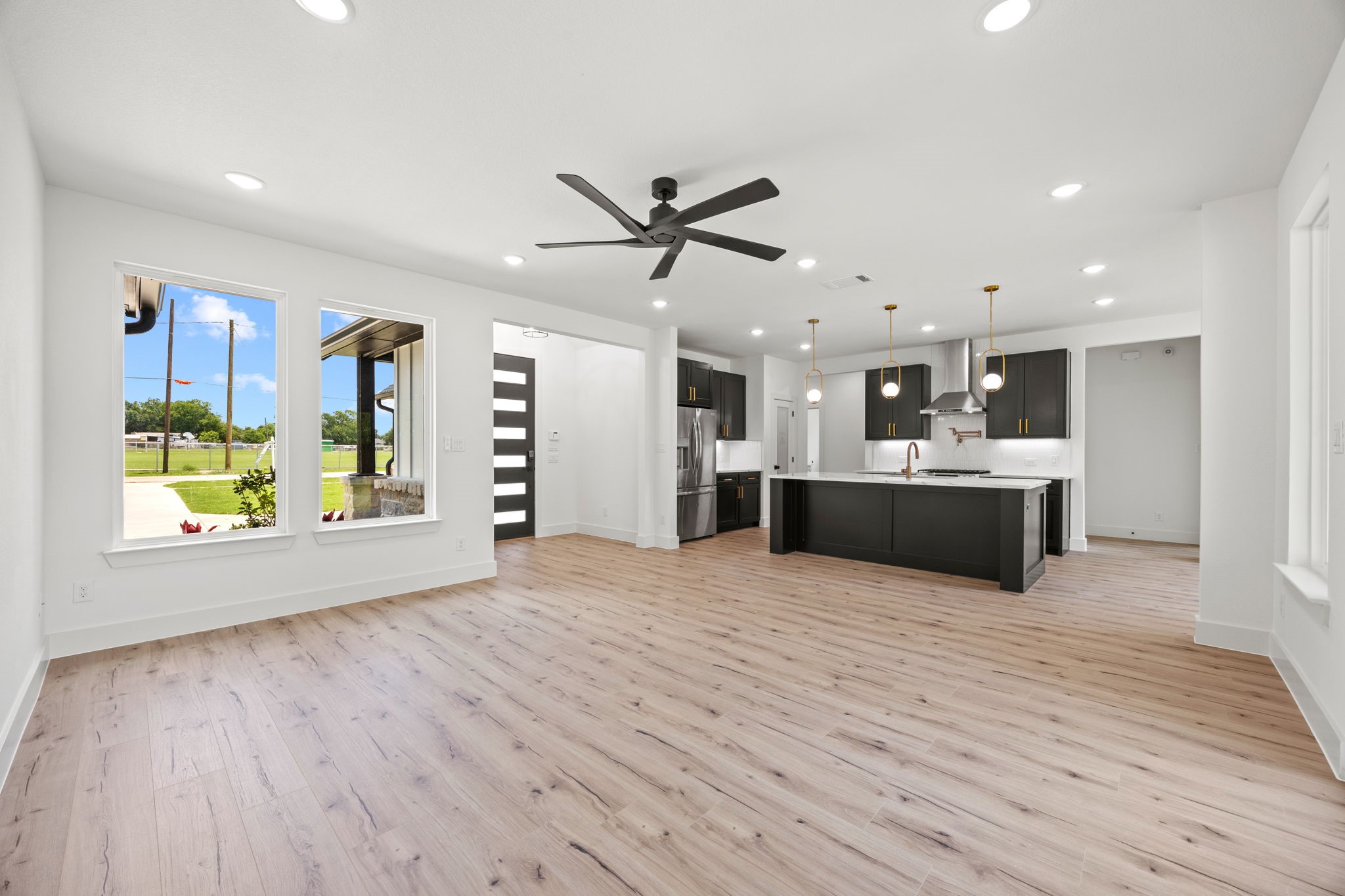 402 S Humphrey Avenue Kerens TX 75144