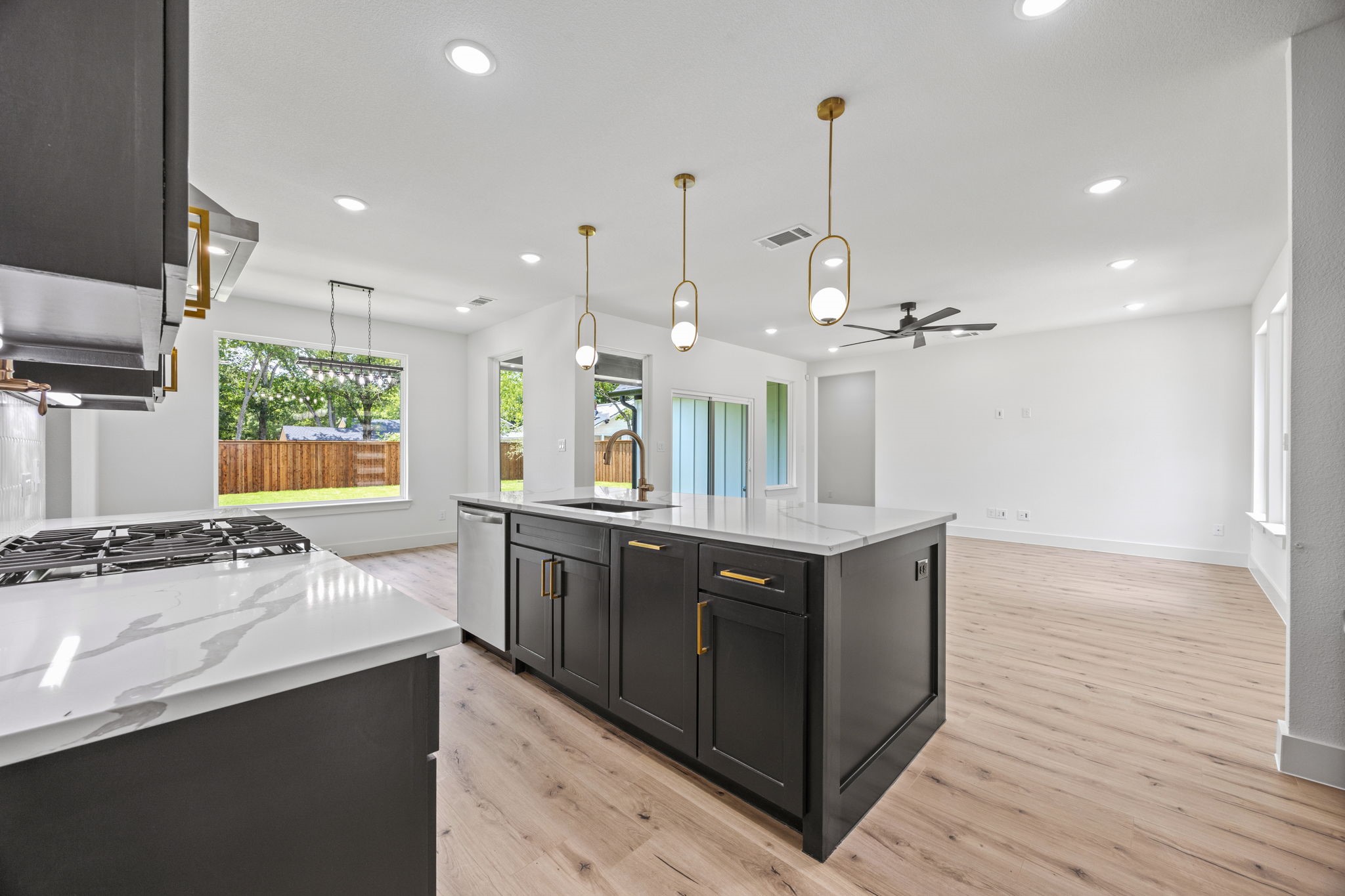 402 S Humphrey Avenue Kerens TX 75144