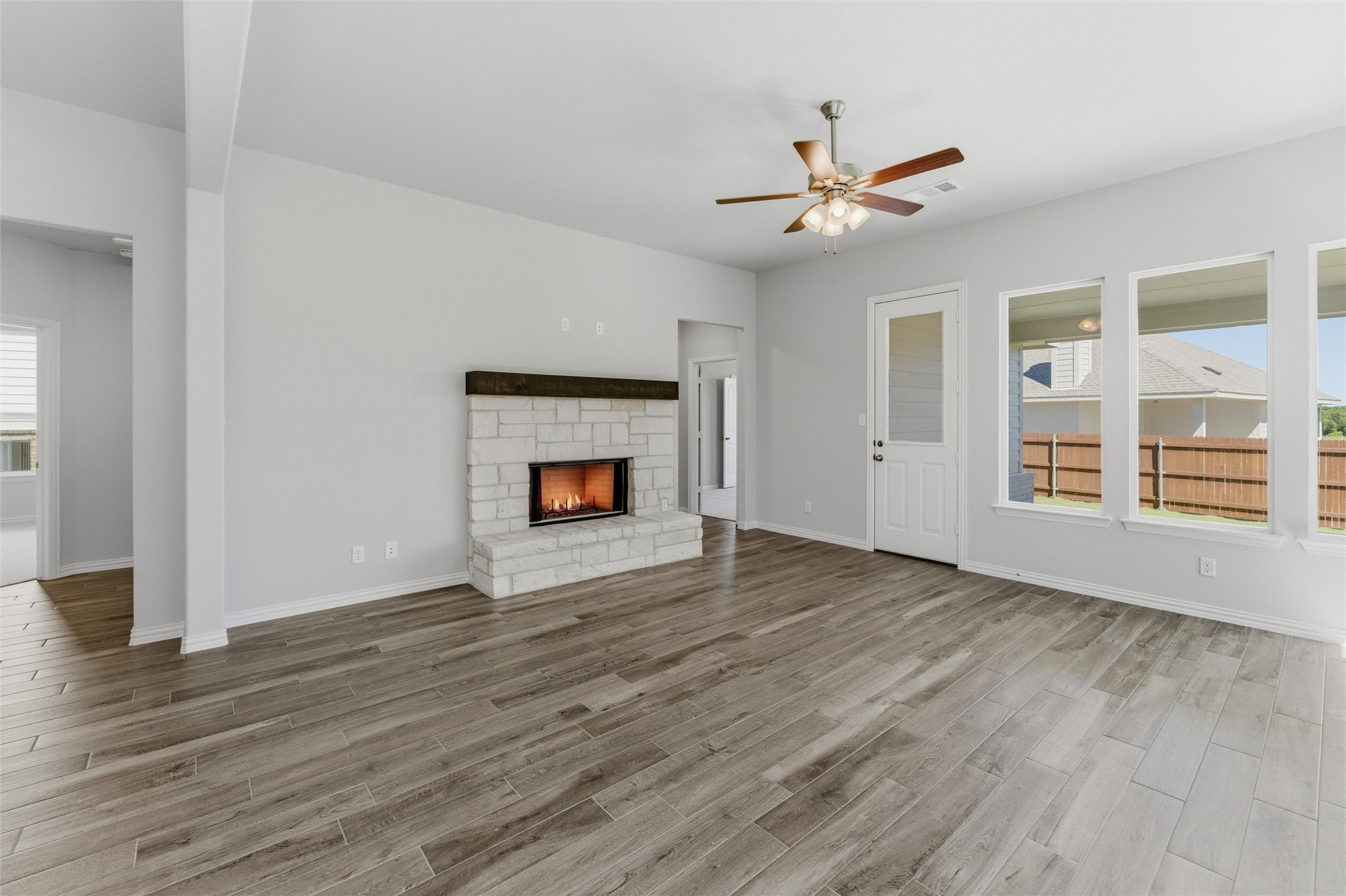 1225 Sabine River Lane Springtown TX 76082