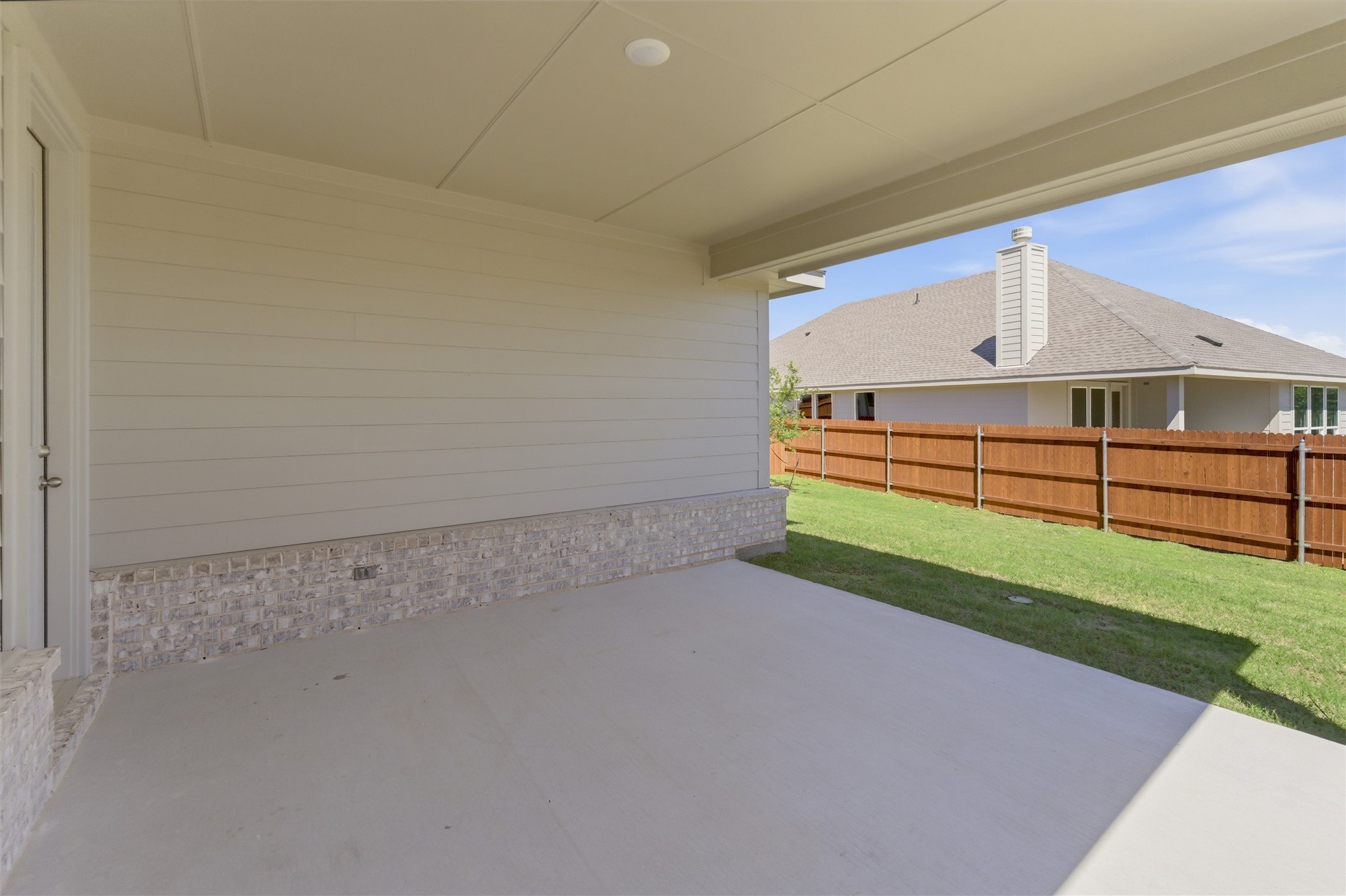 1225 Sabine River Lane Springtown TX 76082
