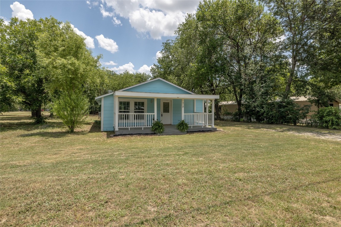 519 Pettit Drive Newark TX 76071