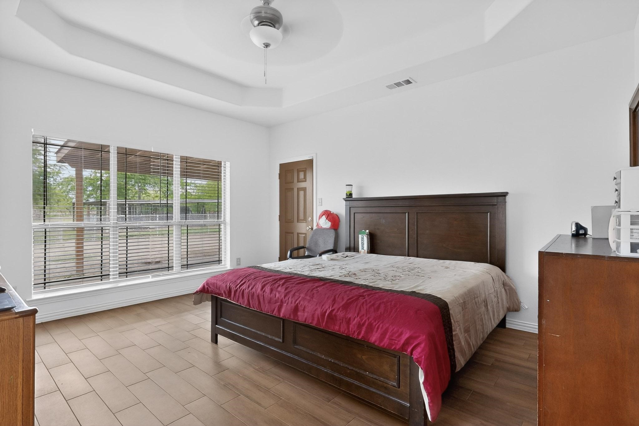 9807 Silver Creek Drive Scurry TX 75158