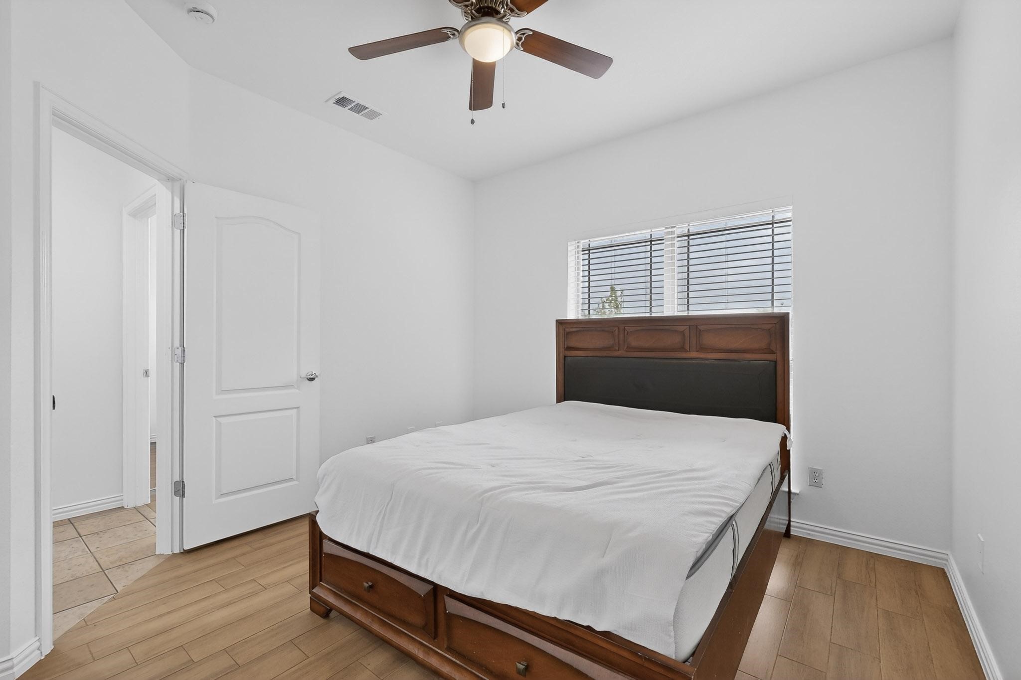 9807 Silver Creek Drive Scurry TX 75158