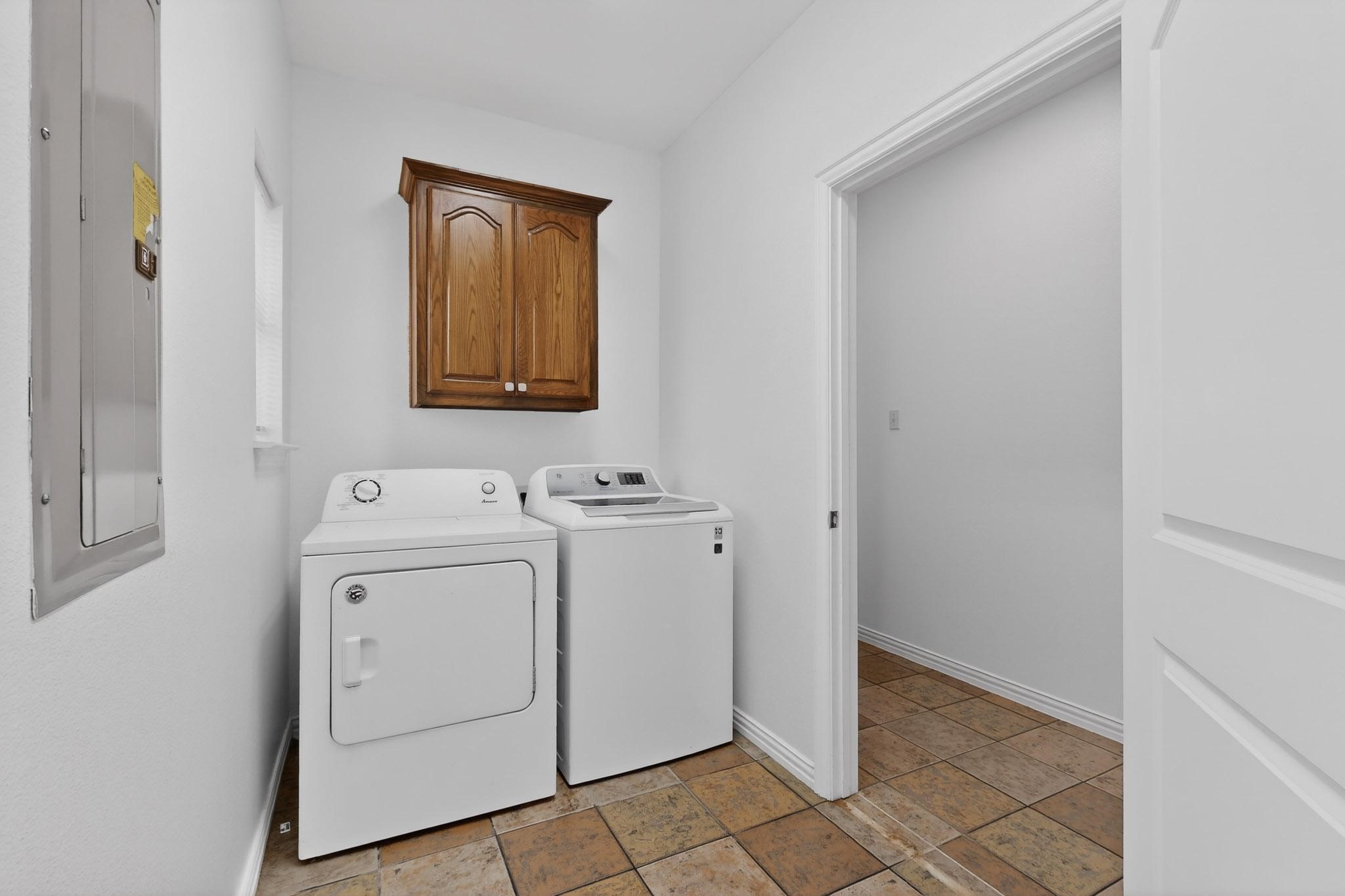 9807 Silver Creek Drive Scurry TX 75158