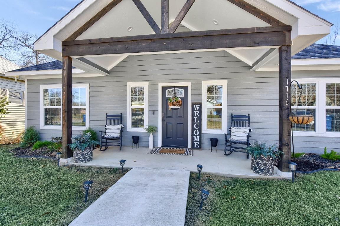1716 W Walker Street Denison TX 75020