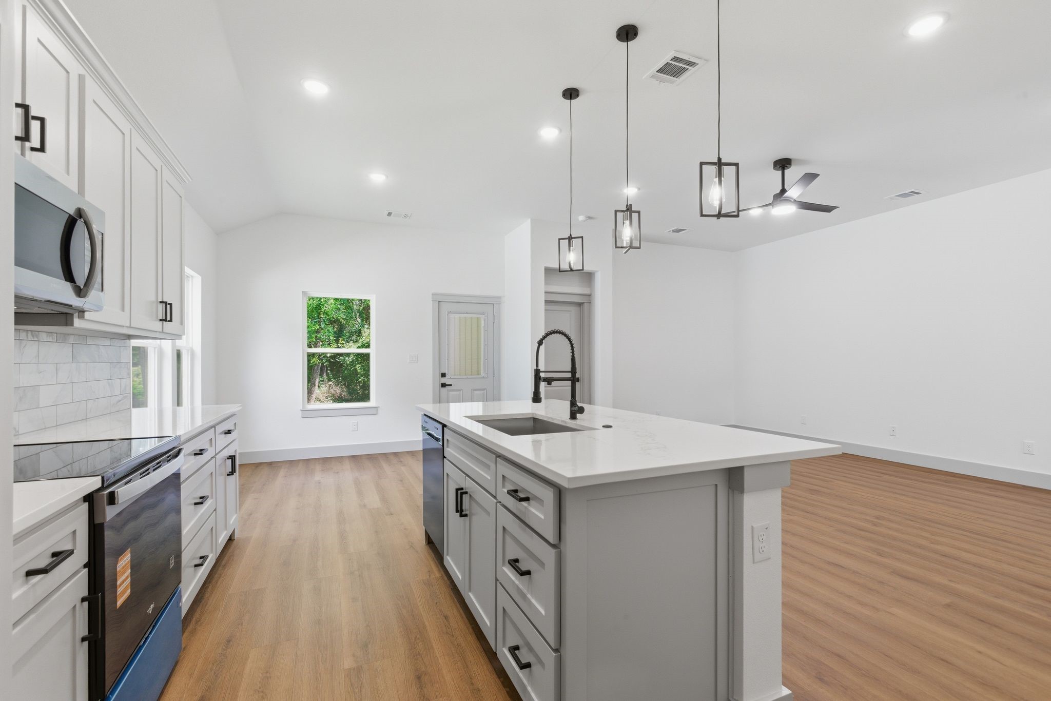 14583 Cherokee Lane Log Cabin TX 75148