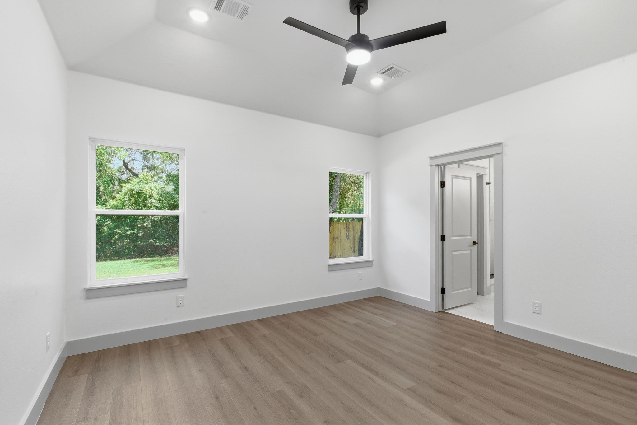 14583 Cherokee Lane Log Cabin TX 75148