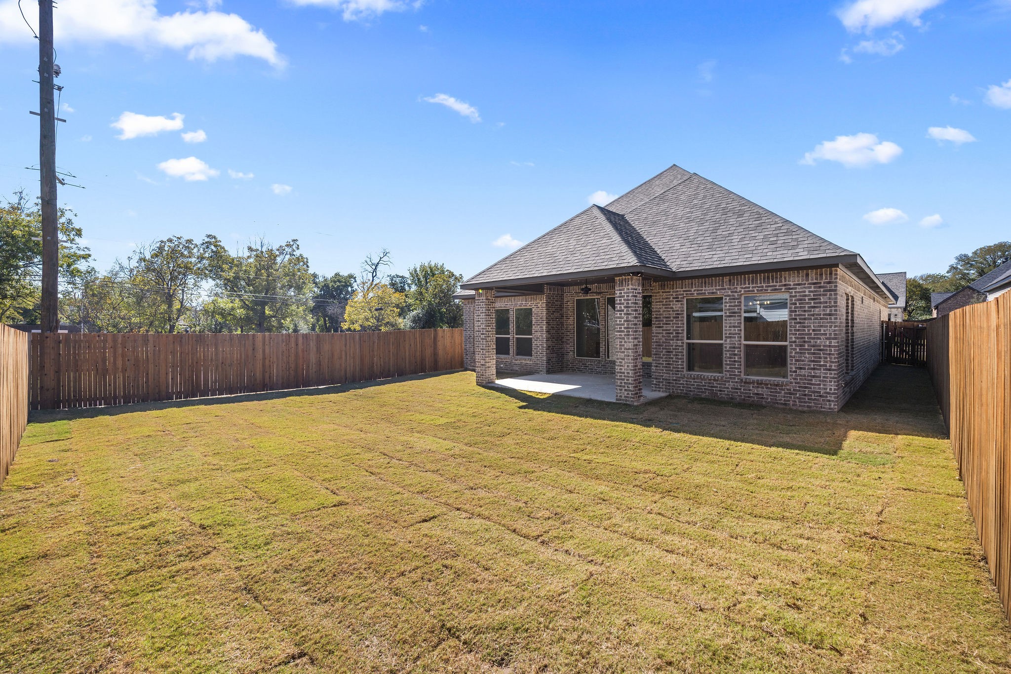 902 Boston Lane River Oaks TX 76114