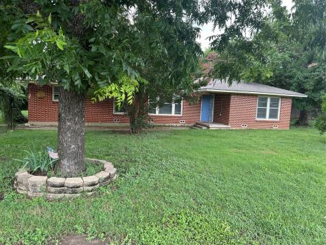 511 N Robinson Drive Robinson TX 76706