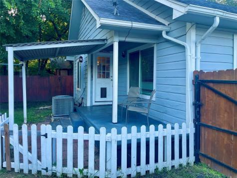 211 Huron Street Cleburne TX 76031