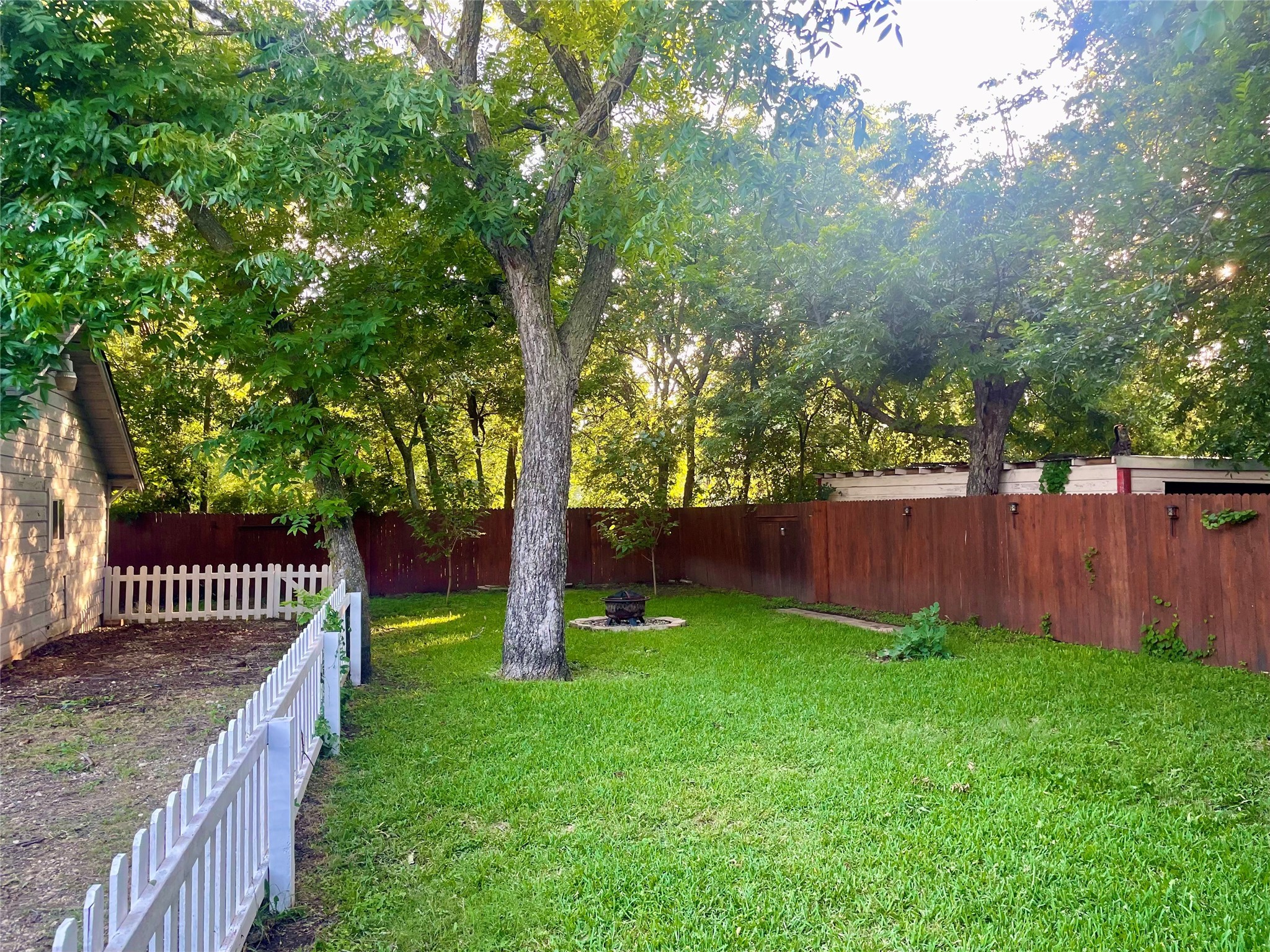 211 Huron Street Cleburne TX 76031