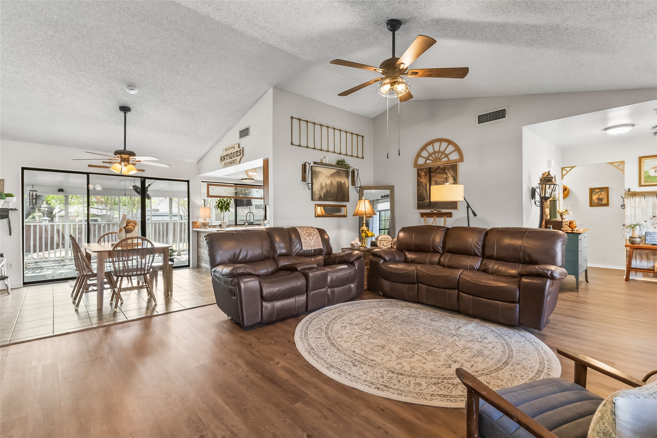 3906 Castlehill Court Arlington TX 76016
