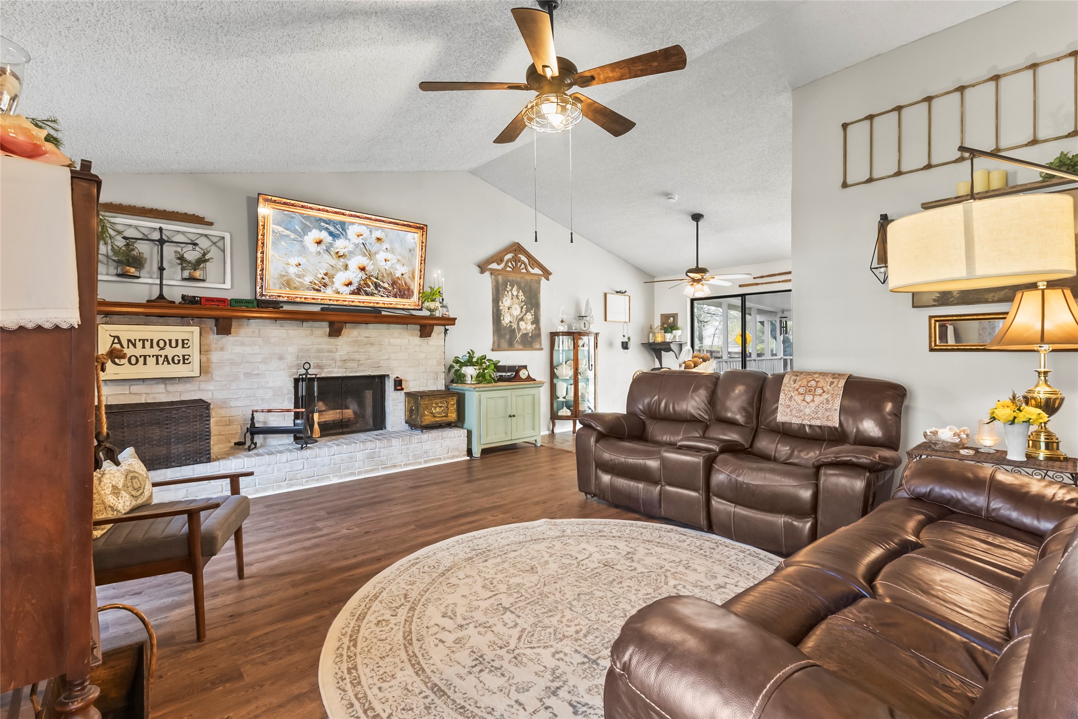 3906 Castlehill Court Arlington TX 76016