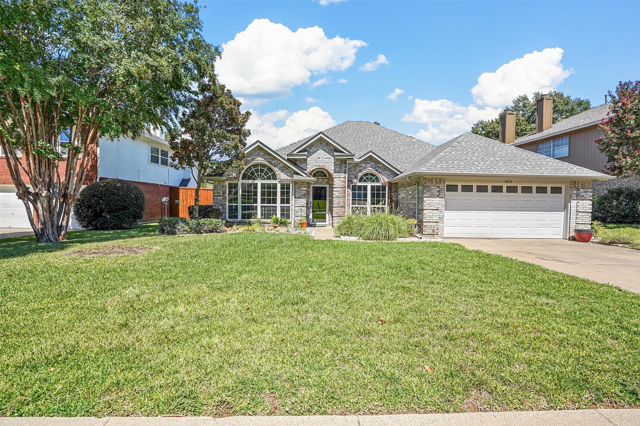 1603 Haydenbend Circle Grapevine TX 76051