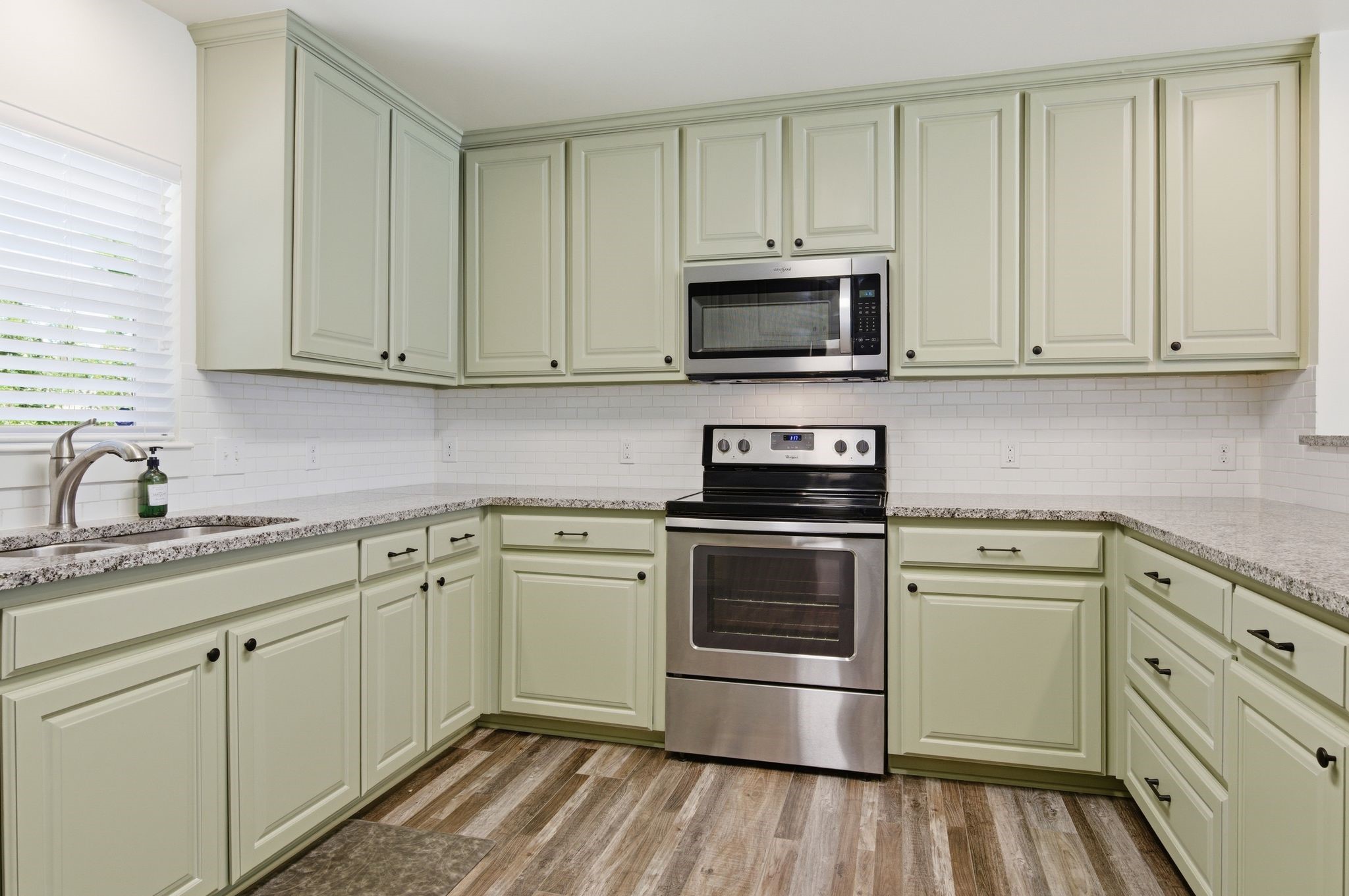 105 Anderson Street Burleson TX 76028