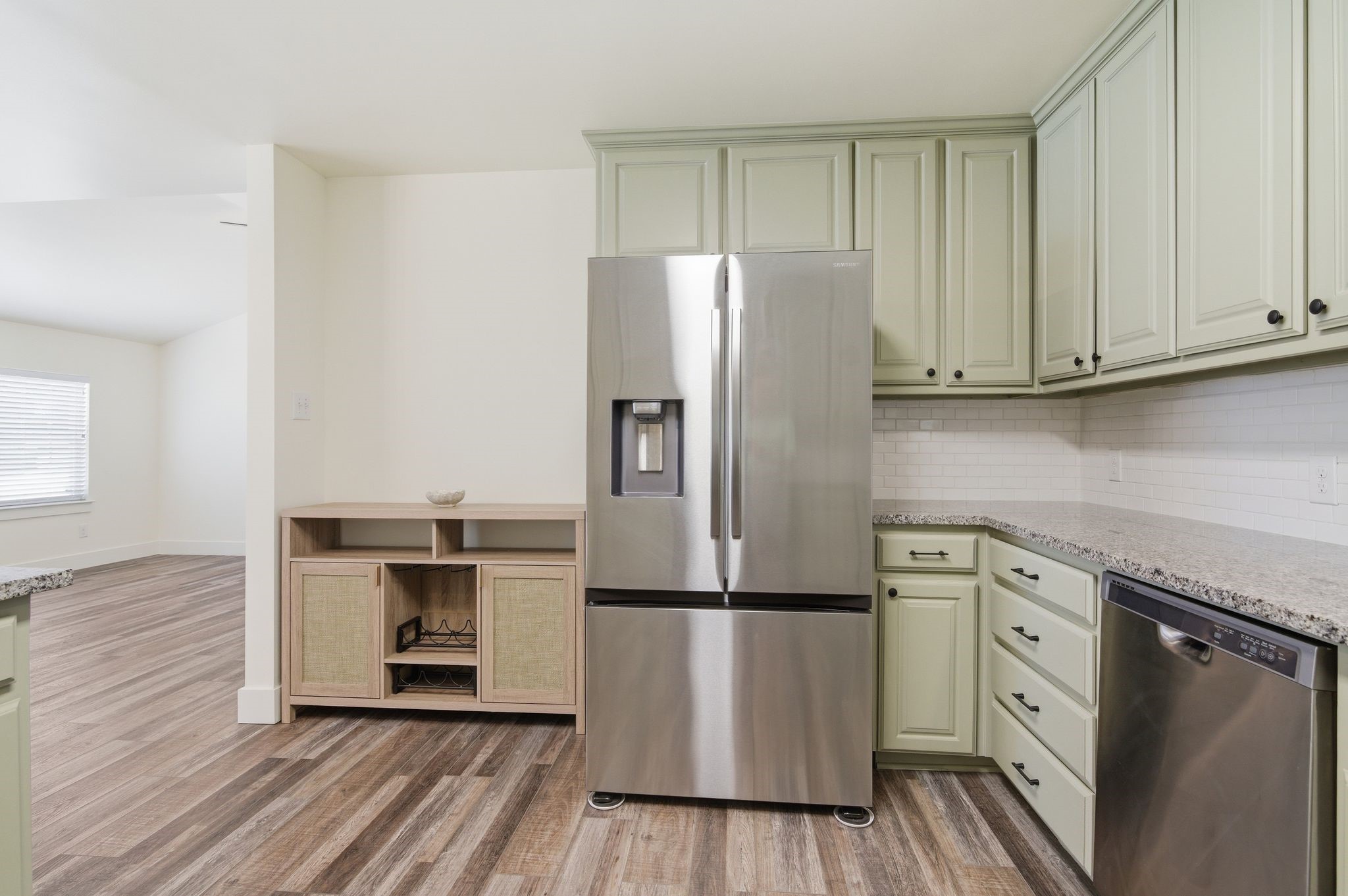 105 Anderson Street Burleson TX 76028