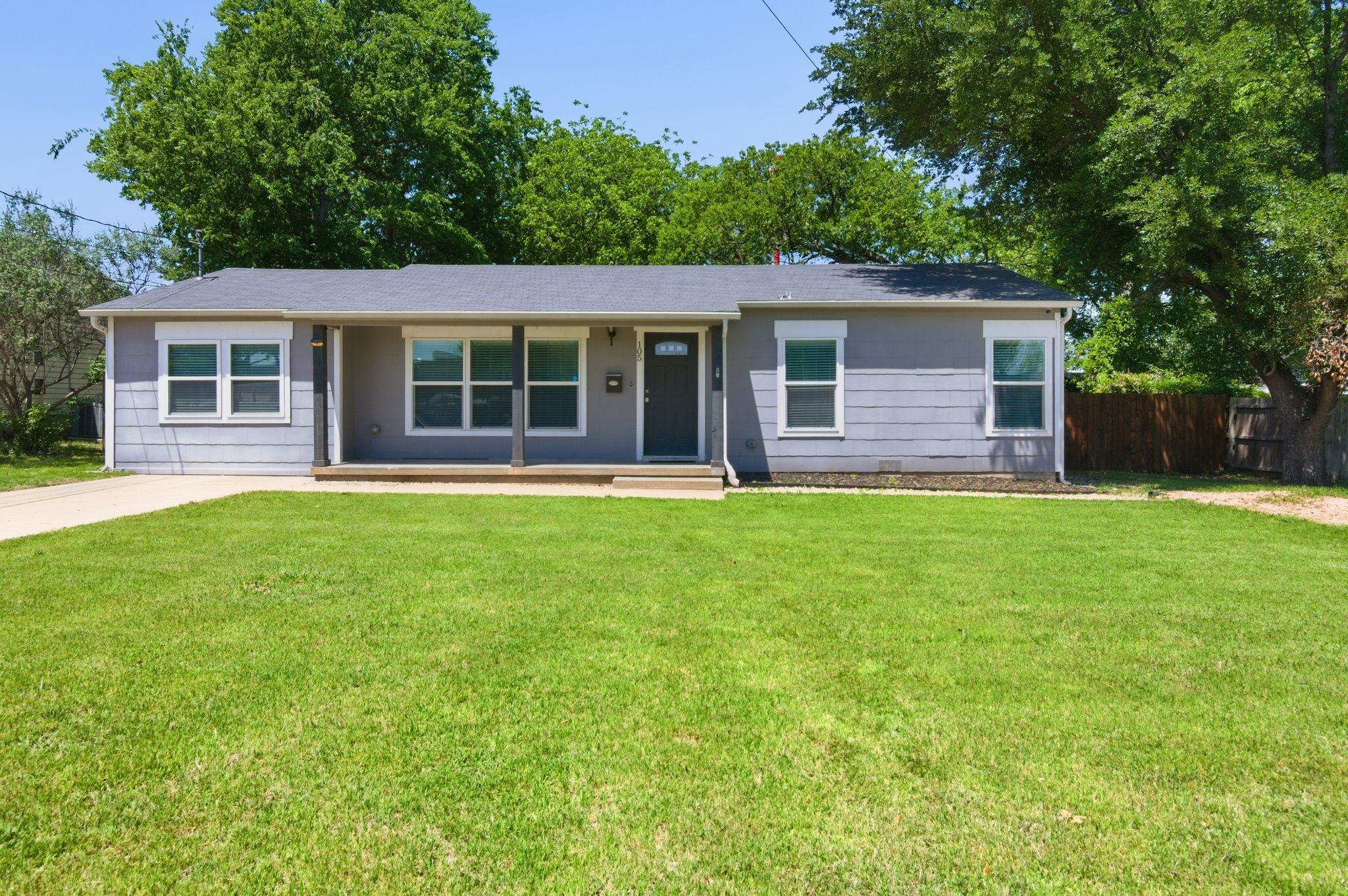 105 Anderson Street Burleson TX 76028