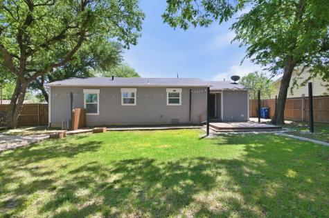 105 Anderson Street Burleson TX 76028