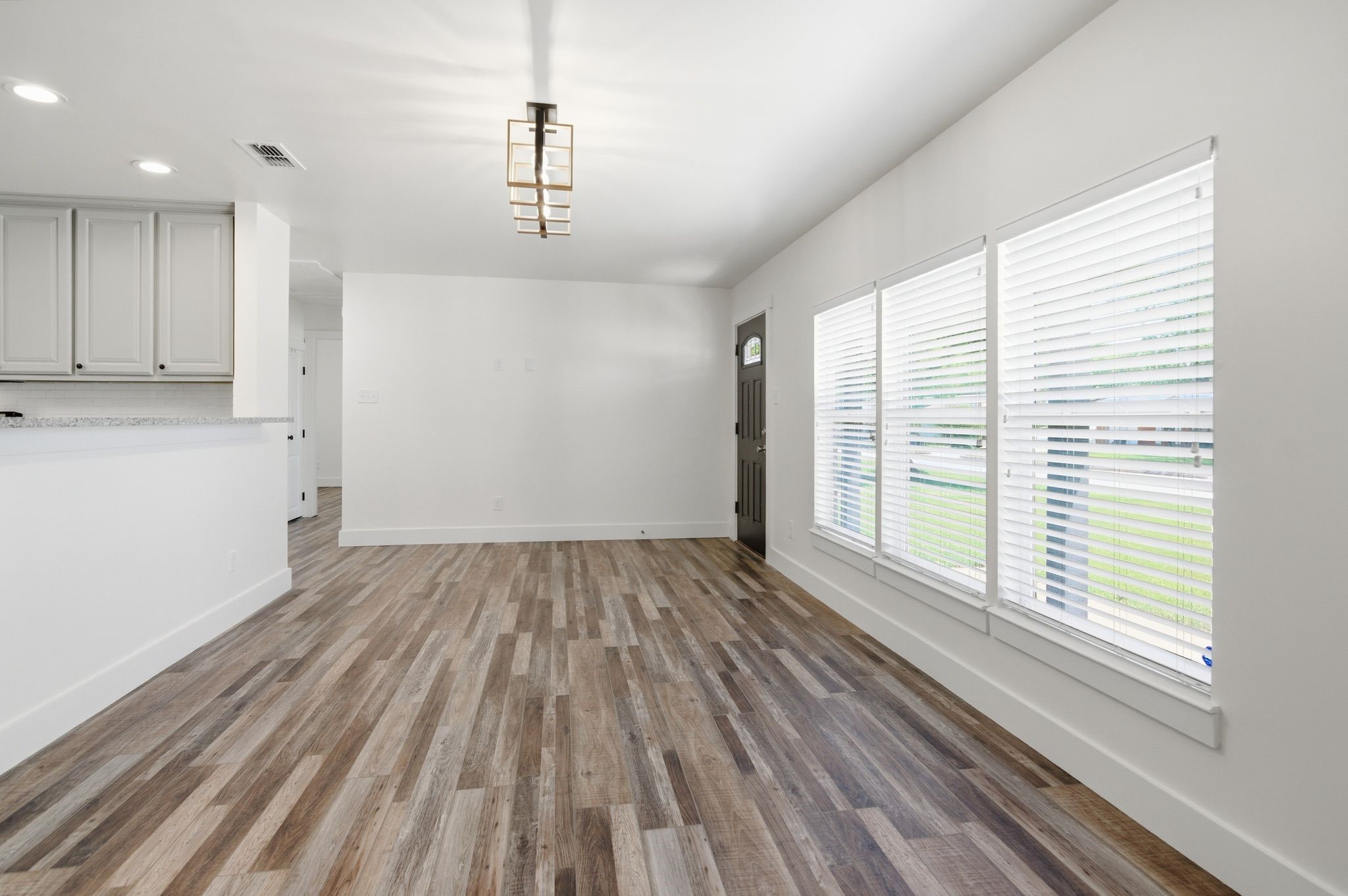 105 Anderson Street Burleson TX 76028