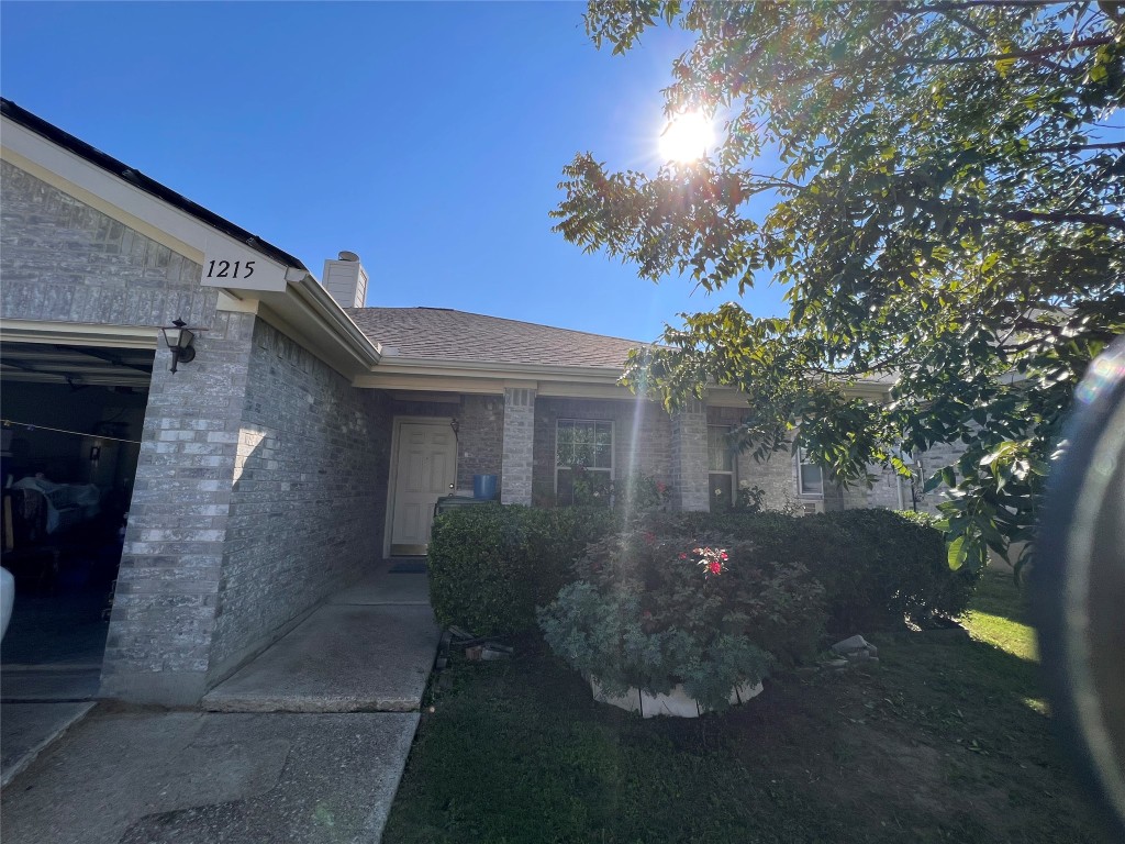 1215 Varacruz Drive Arlington TX 76010