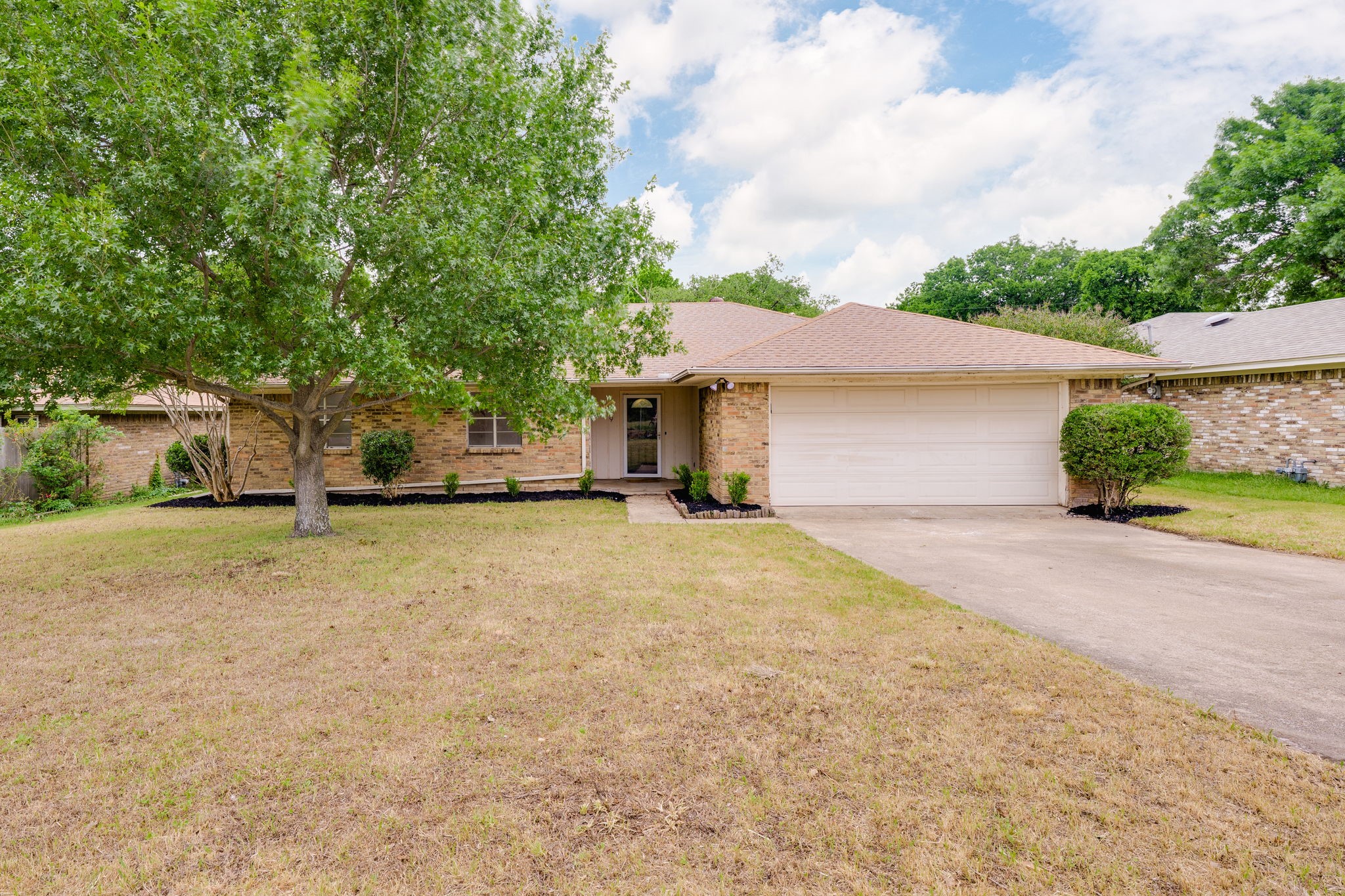 419 Dow Ross Boulevard Duncanville TX 75116