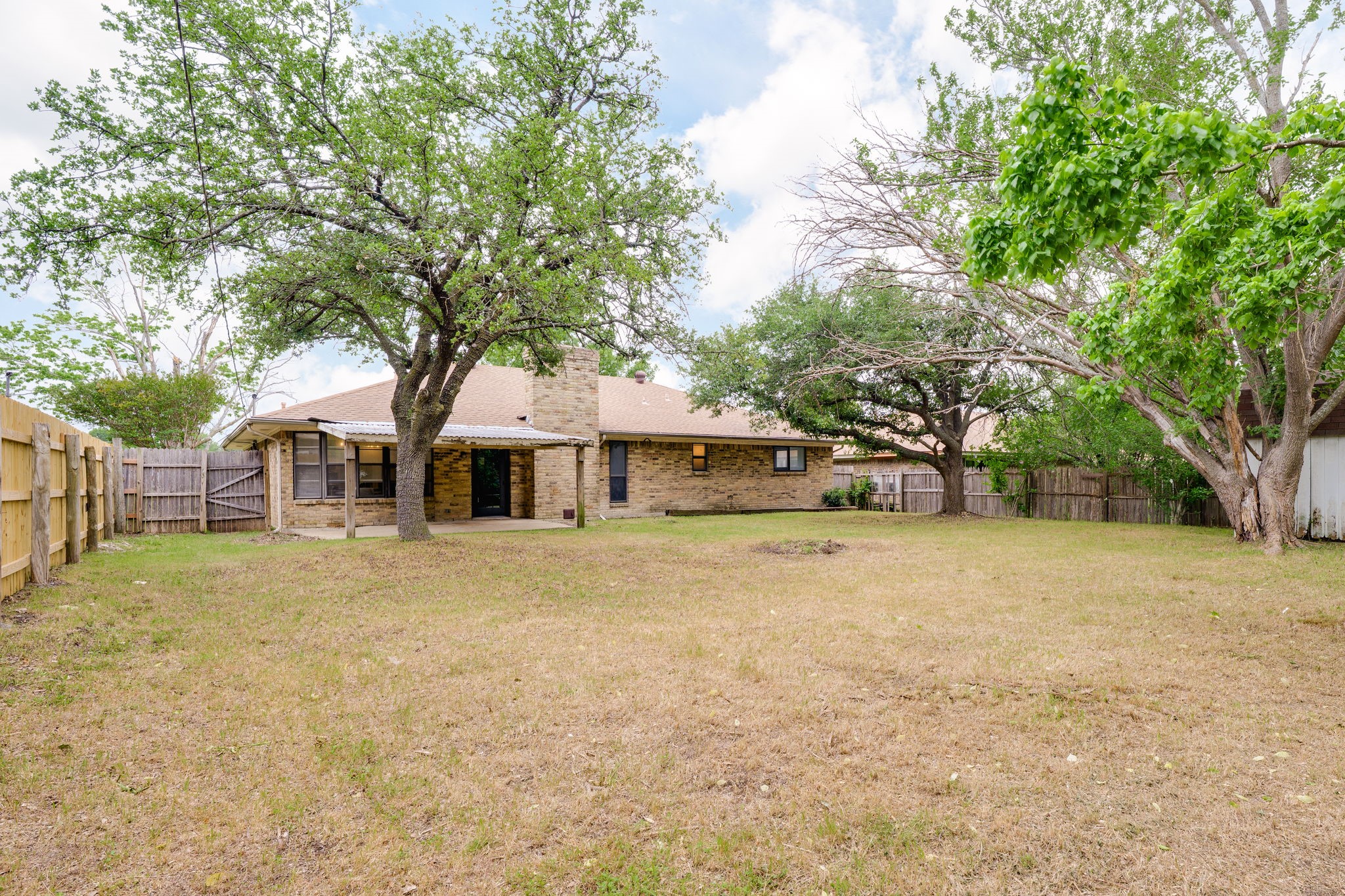 419 Dow Ross Boulevard Duncanville TX 75116