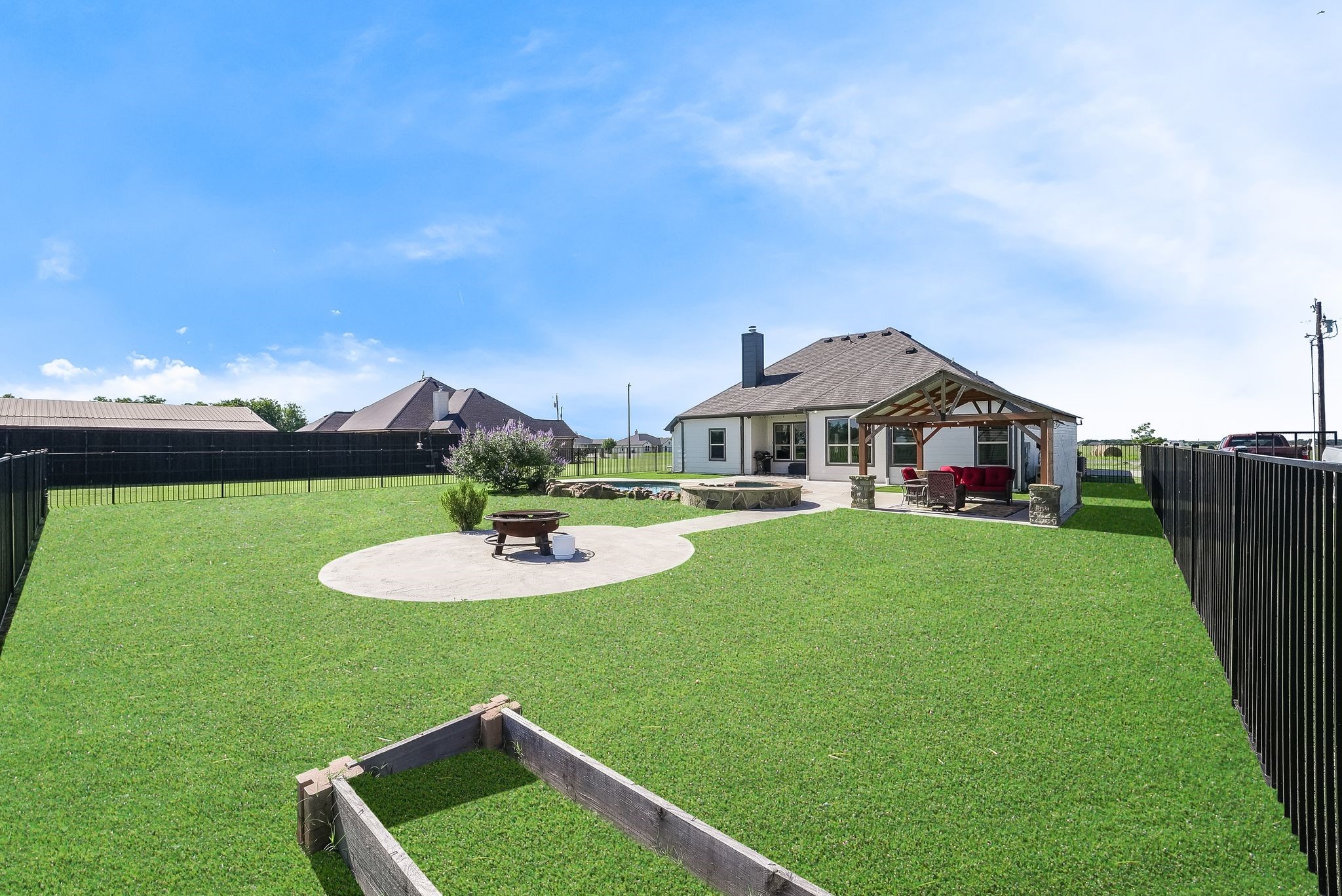 2423 County Road 2710 Caddo Mills TX 75135