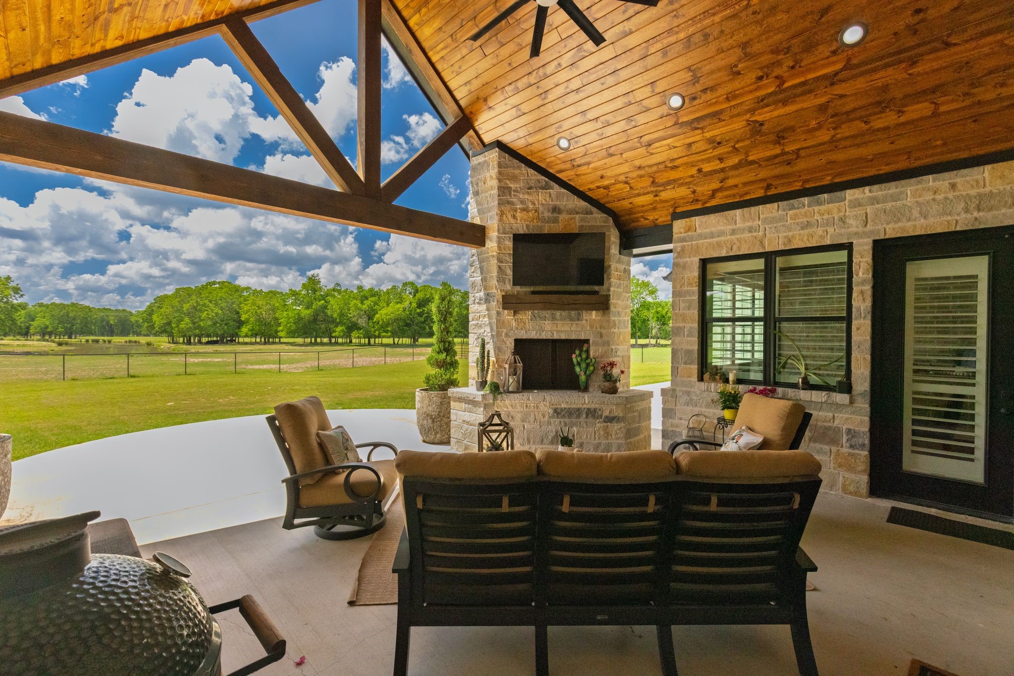 300 County Road 3636 Road Dike TX 75437