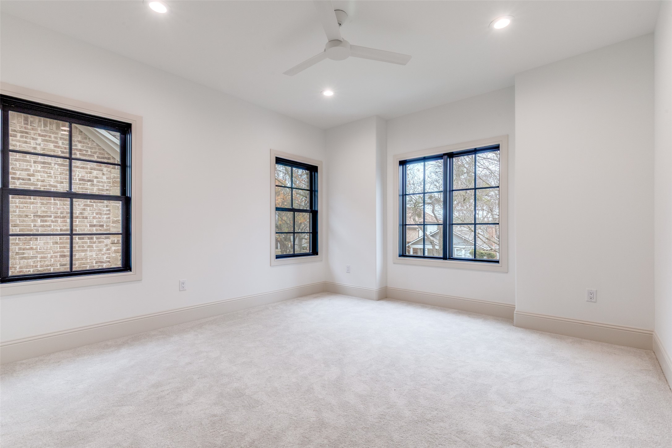 6201 Lakeshore Drive Dallas TX 75214