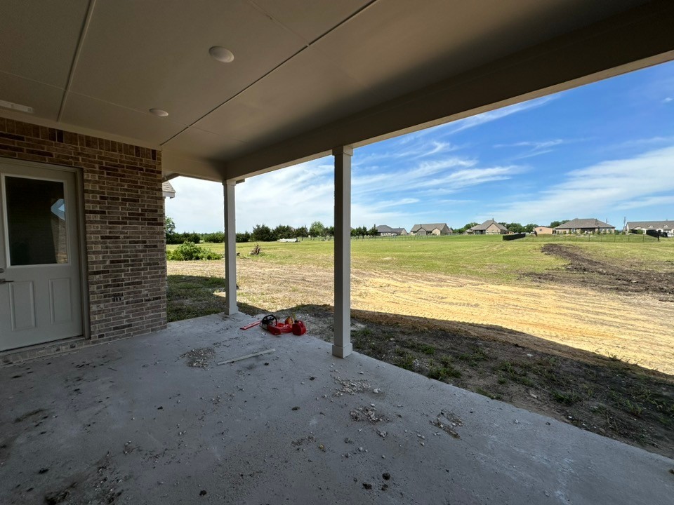 1484 County Road 4910 Leonard TX 75452
