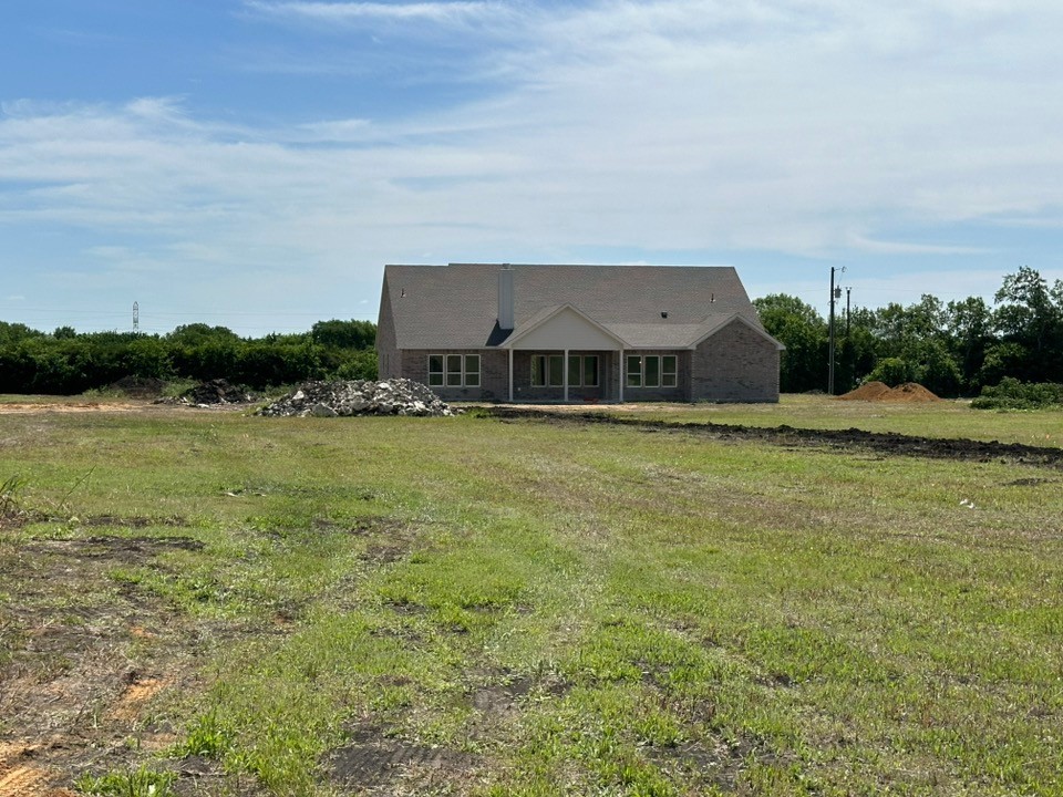 1484 County Road 4910 Leonard TX 75452