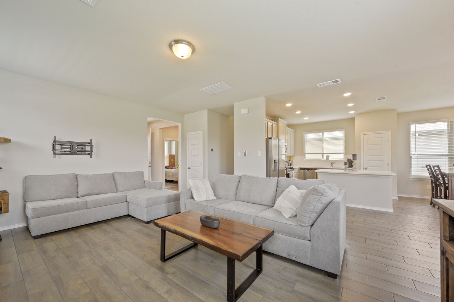 2930 Dixondale Drive Fort Worth TX 76108