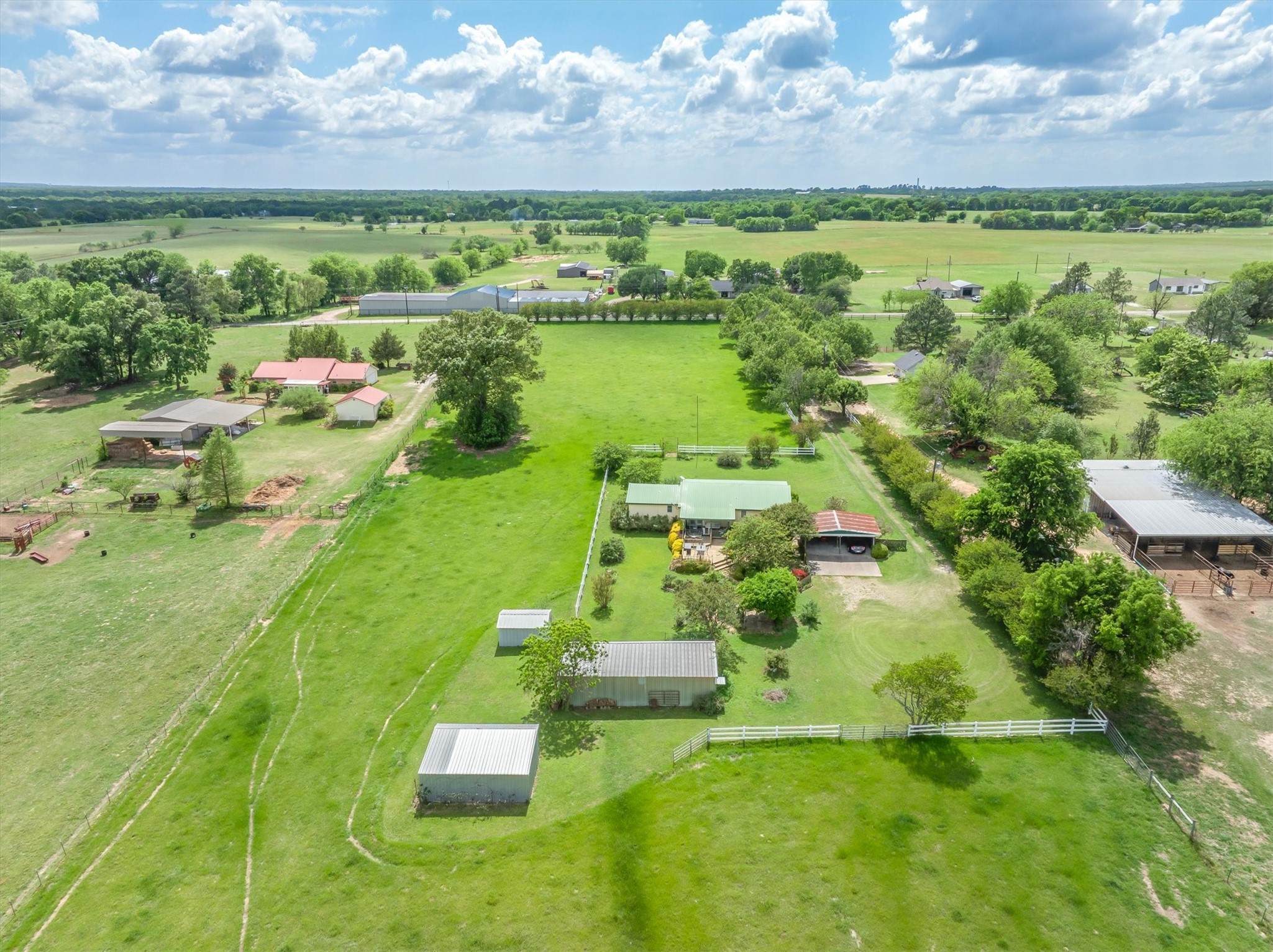 1926 Vz County Road 3103 Edgewood TX 75117