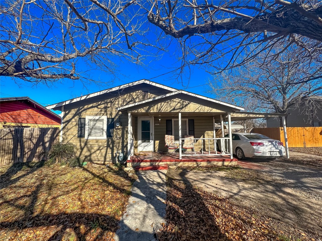 859 N Belknap Street Stephenville TX 76401