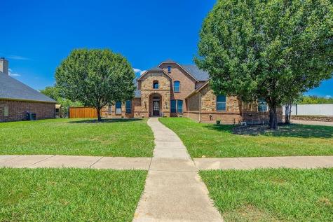 1011 Parview Circle Grand Prairie TX 75104