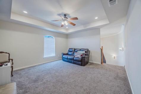 1011 Parview Circle Grand Prairie TX 75104