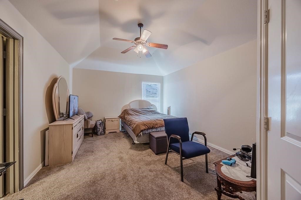 1011 Parview Circle Grand Prairie TX 75104