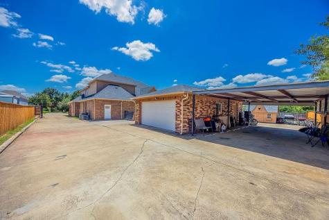 1011 Parview Circle Grand Prairie TX 75104