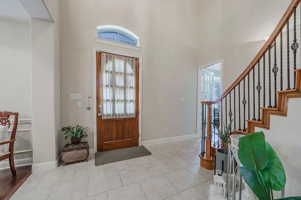 1011 Parview Circle Grand Prairie TX 75104