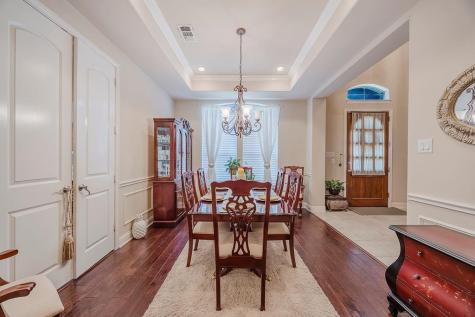 1011 Parview Circle Grand Prairie TX 75104