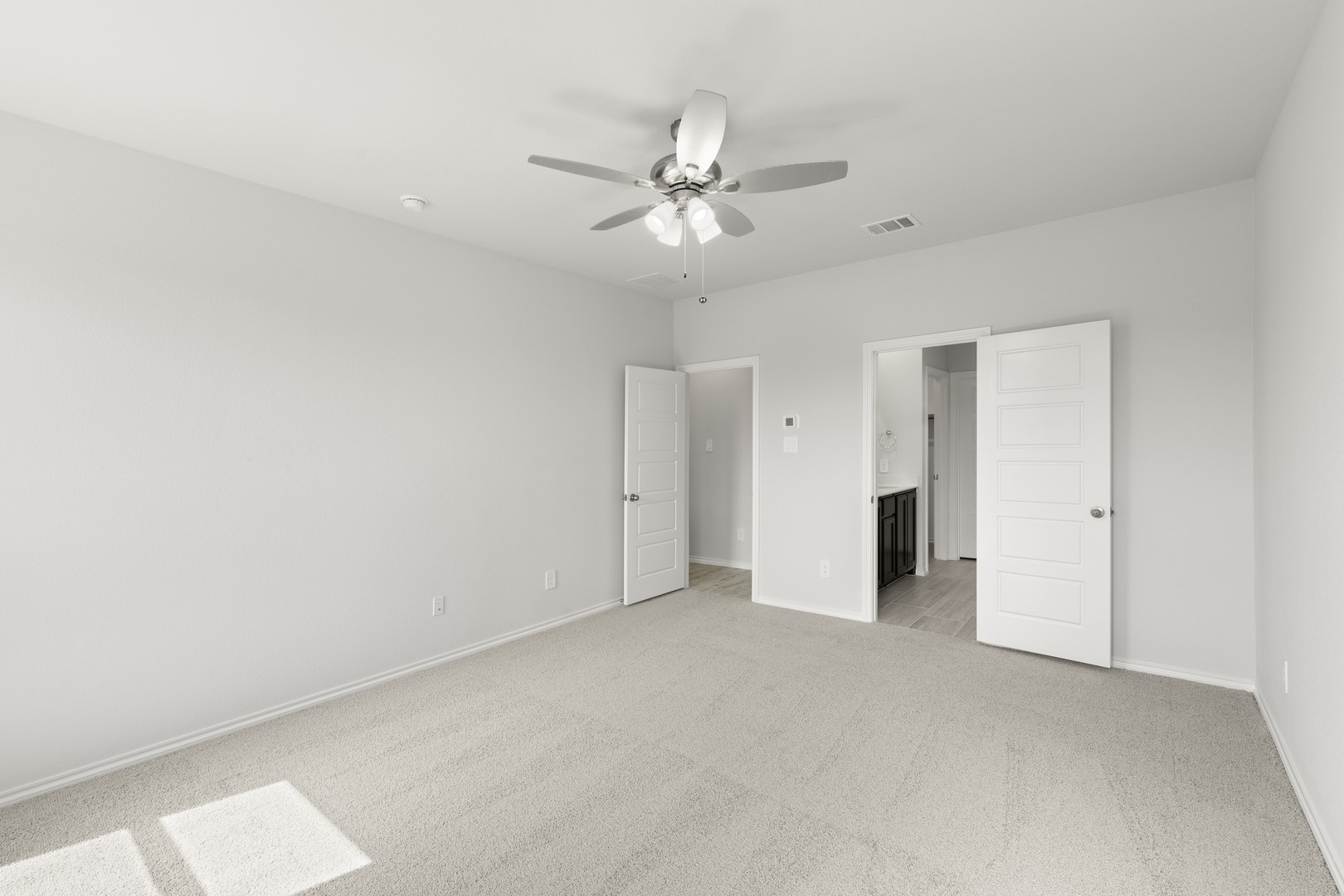 1733 Meadow Crest Drive Aubrey TX 76227