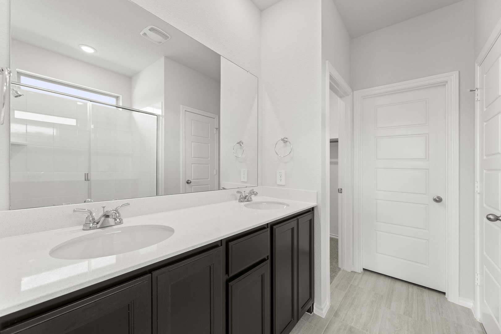 1733 Meadow Crest Drive Aubrey TX 76227