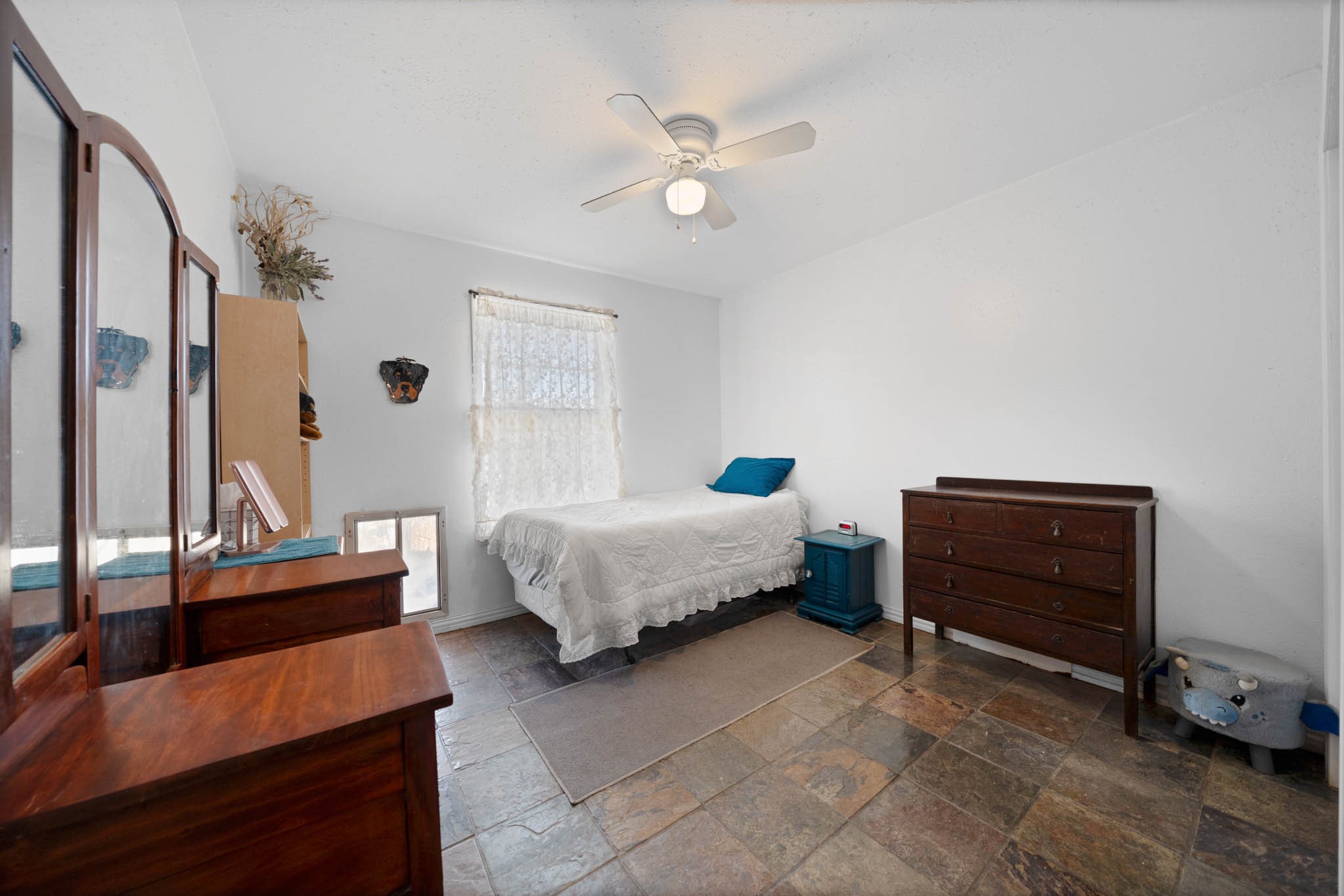 358 E Pecan Street Waxahachie TX 75165