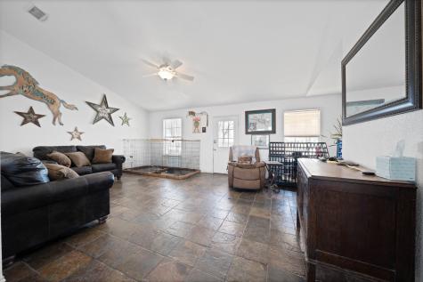 358 E Pecan Street Waxahachie TX 75165
