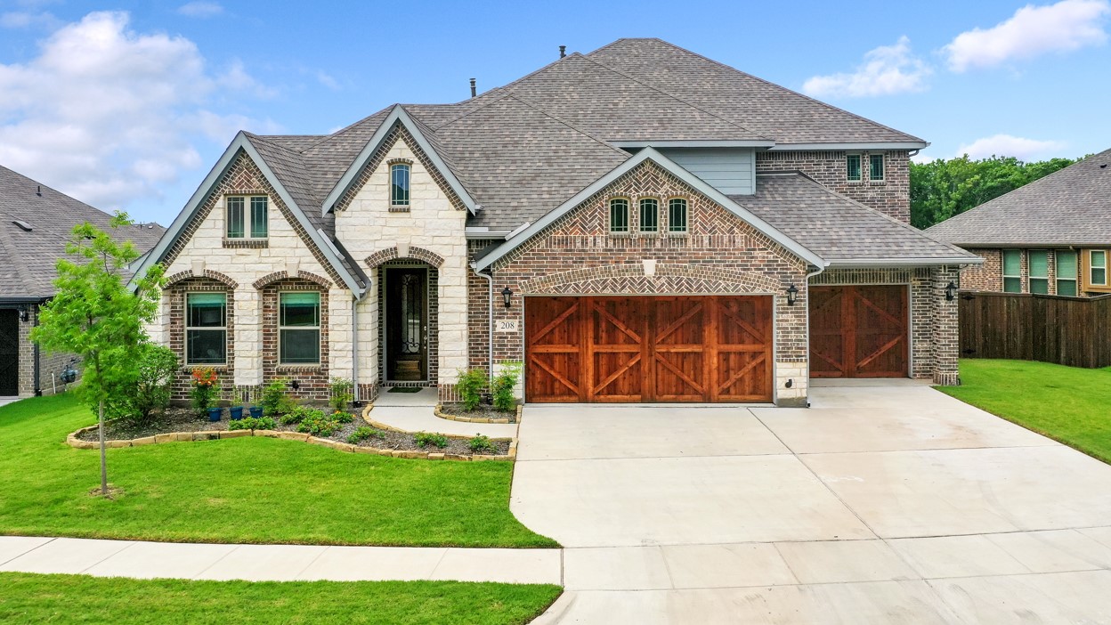 208 Maltese Circle Wylie TX 75098