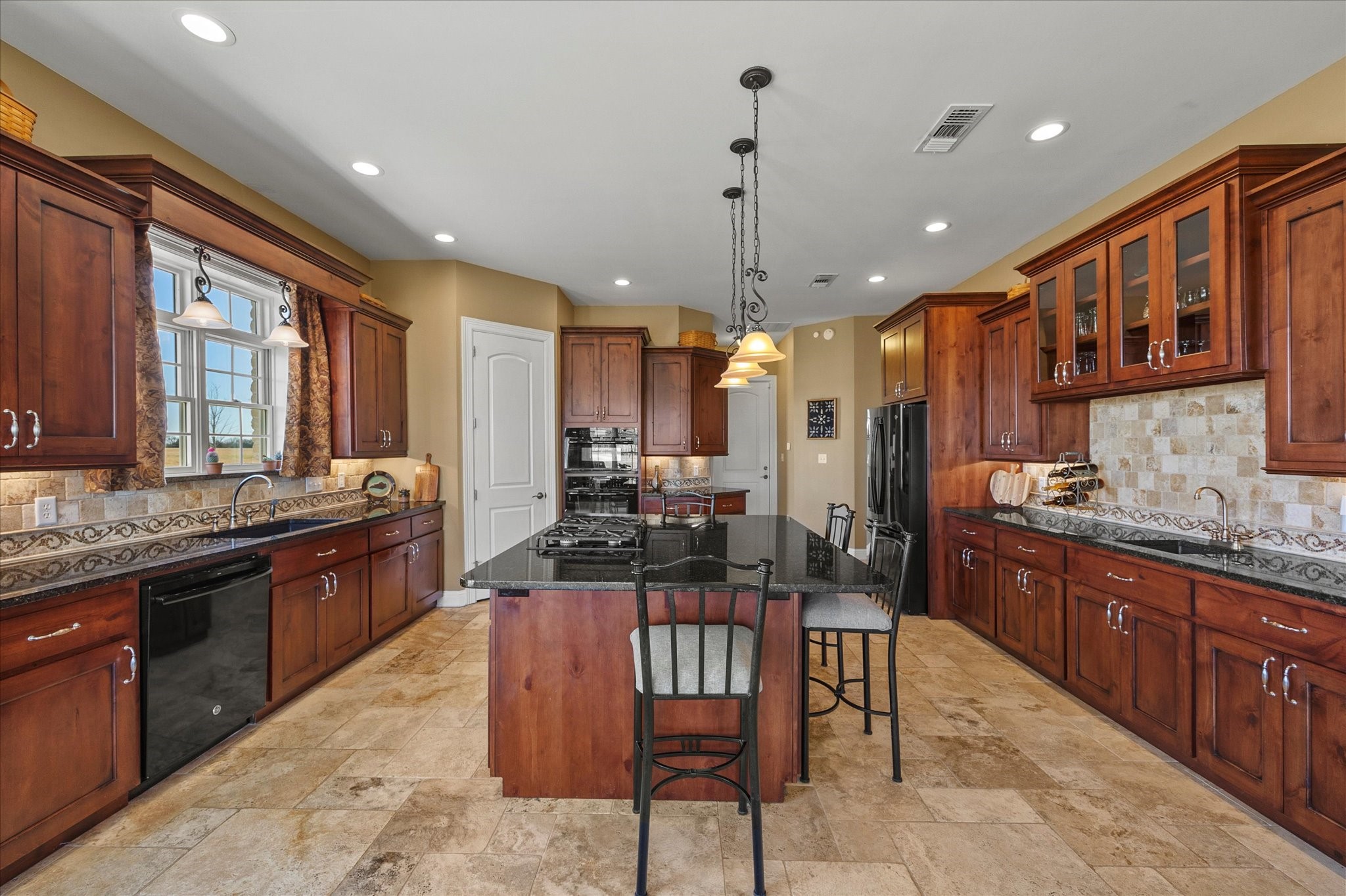 3086 County Road 4106 Greenville TX 75401
