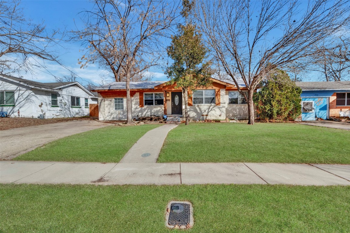 1714 Robinson Street Irving TX 75060
